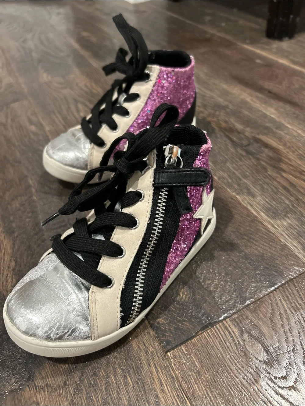 Nina Kids Glitter High-Top Zipper Sneakers- size Toddler 9